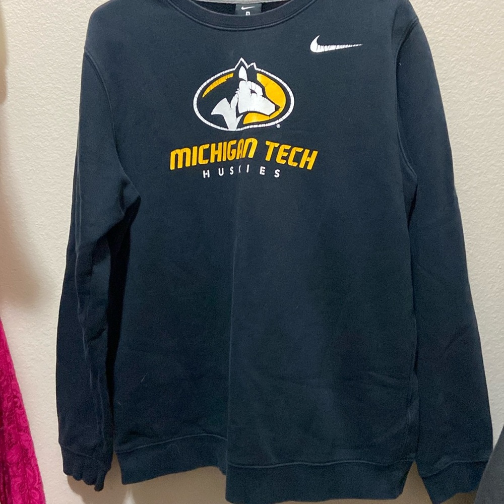 Nike Michigan Tech Crew Neck